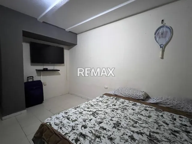 Casa en venta más locales comerciales. Punto fijo - Foto 3