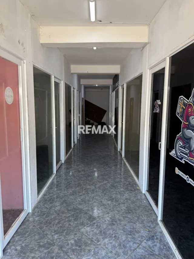 Edificio con 19 oficinas calle paez,av rafael gonzalez - Foto 3