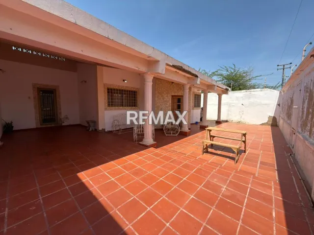 Casa de 3 hab. y 232 m² en venta en Guanadito · $50.000 - Foto 17