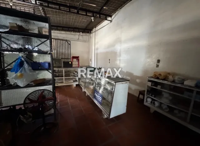 Venta de local comercial en avenida Jacinto lara, municipio carirubana estado Falcón - Foto 2