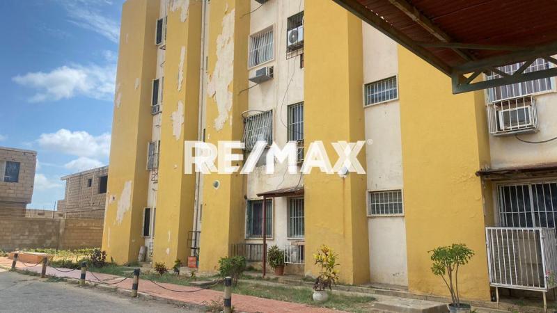 Apartamento  en  Venta en Conjunto Cerrado Caja de Agua