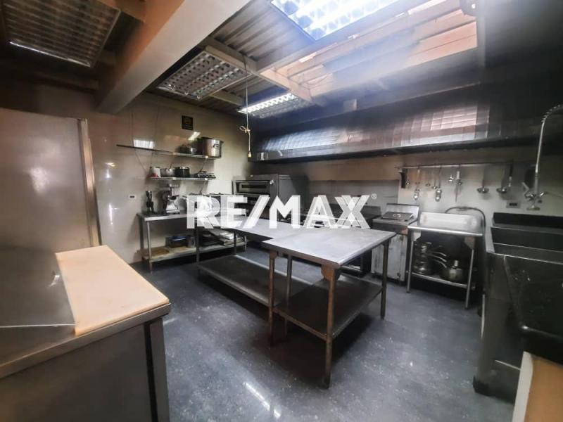 Café Restaurante en Venta equipado y amoblado listo para operar,  ubicado en excelente zona de Punto Fijo