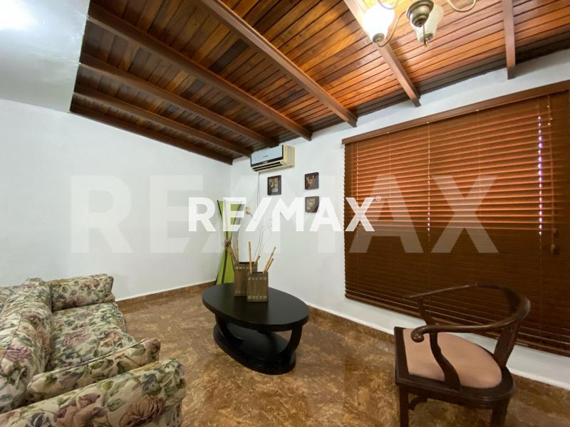 CASA EN VENTA EN LA PUERTA MARAVEN