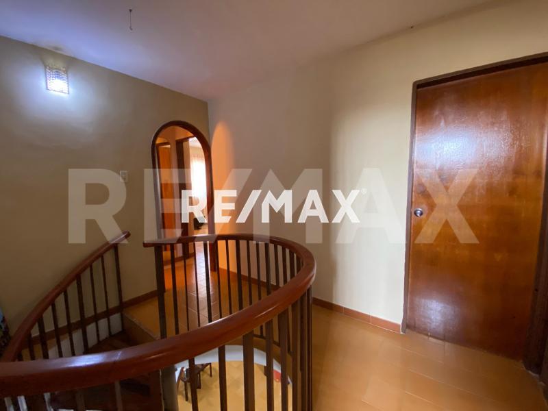 CASA EN VENTA EN LA PUERTA MARAVEN