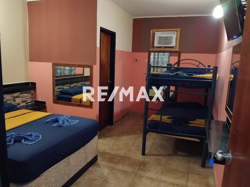 Comodo y Bello Hotel en Venta en Guanadito Sur