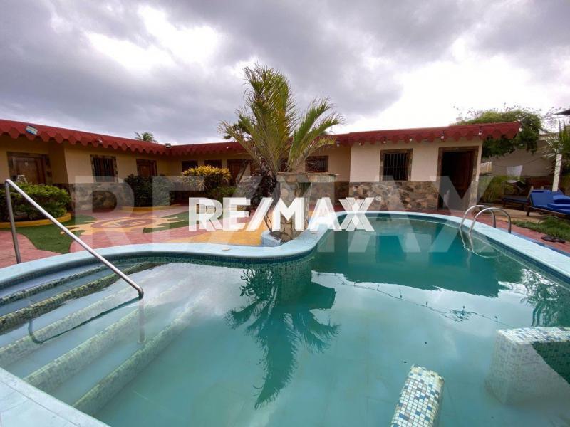 Posada en Venta, Villa Sol, Adicora Falcón.