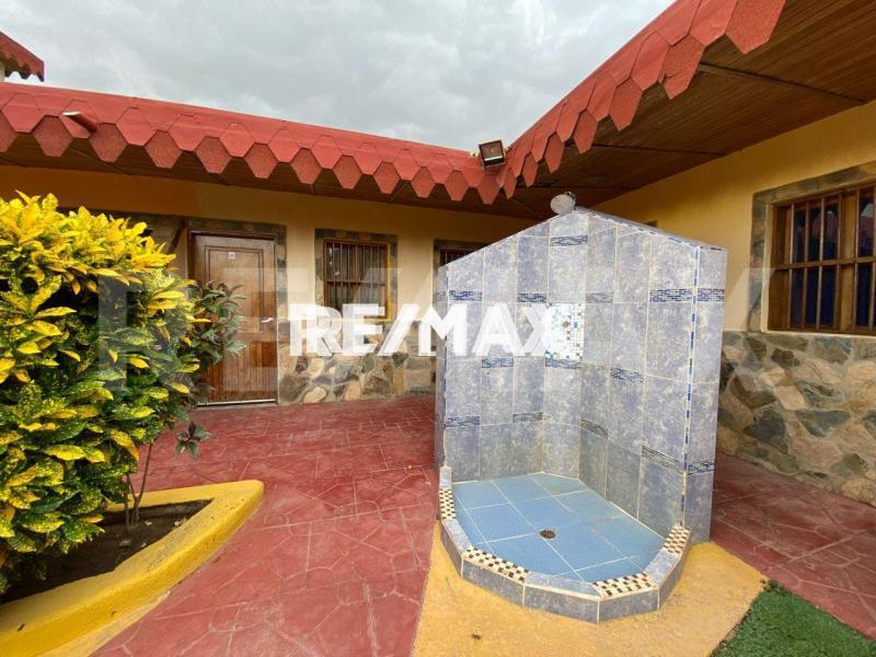 Posada en Venta, Villa Sol, Adicora Falcón.